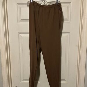 Zenana Outfitters Chocolate Brown Leggings